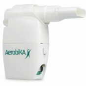 Το Σύστημα Θεραπείας Ταλάντωσης PEP Aerobika θετικής εκπνευστικής πίεσης χρησιμοποιείται ως μία συσκευή θετικής εκπνευστικής πίεσης (PEP)