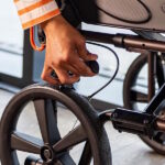 Χειροκίνητο Αναπηρικό Αμαξίδιο Invacare Action 2 Transit Lite