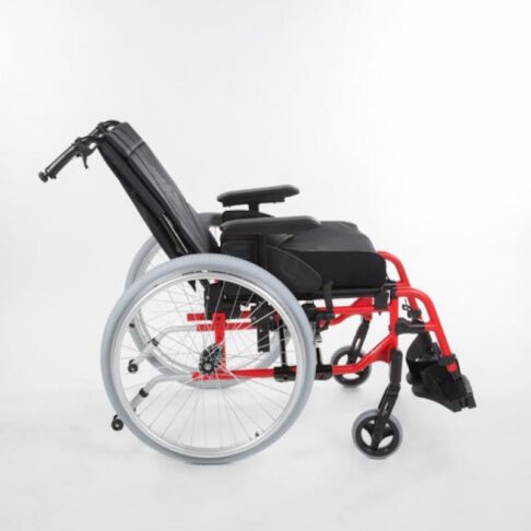 Χειροκίνητο Αναπηρικό Αμαξίδιο Invacare Action 4 NG