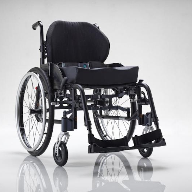 Χειροκίνητο Αναπηρικό Αμαξίδιο Invacare Action 5