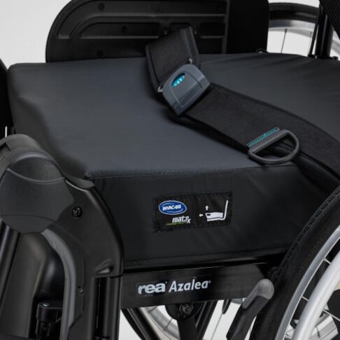 Χειροκίνητο Αναπηρικό Αμαξίδιο Invacare Rea Azalea