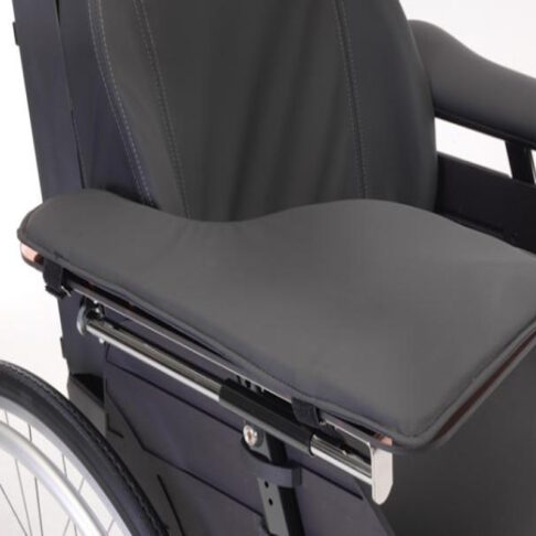 Χειροκίνητο Αναπηρικό Αμαξίδιο Invacare Rea Clematis Pro